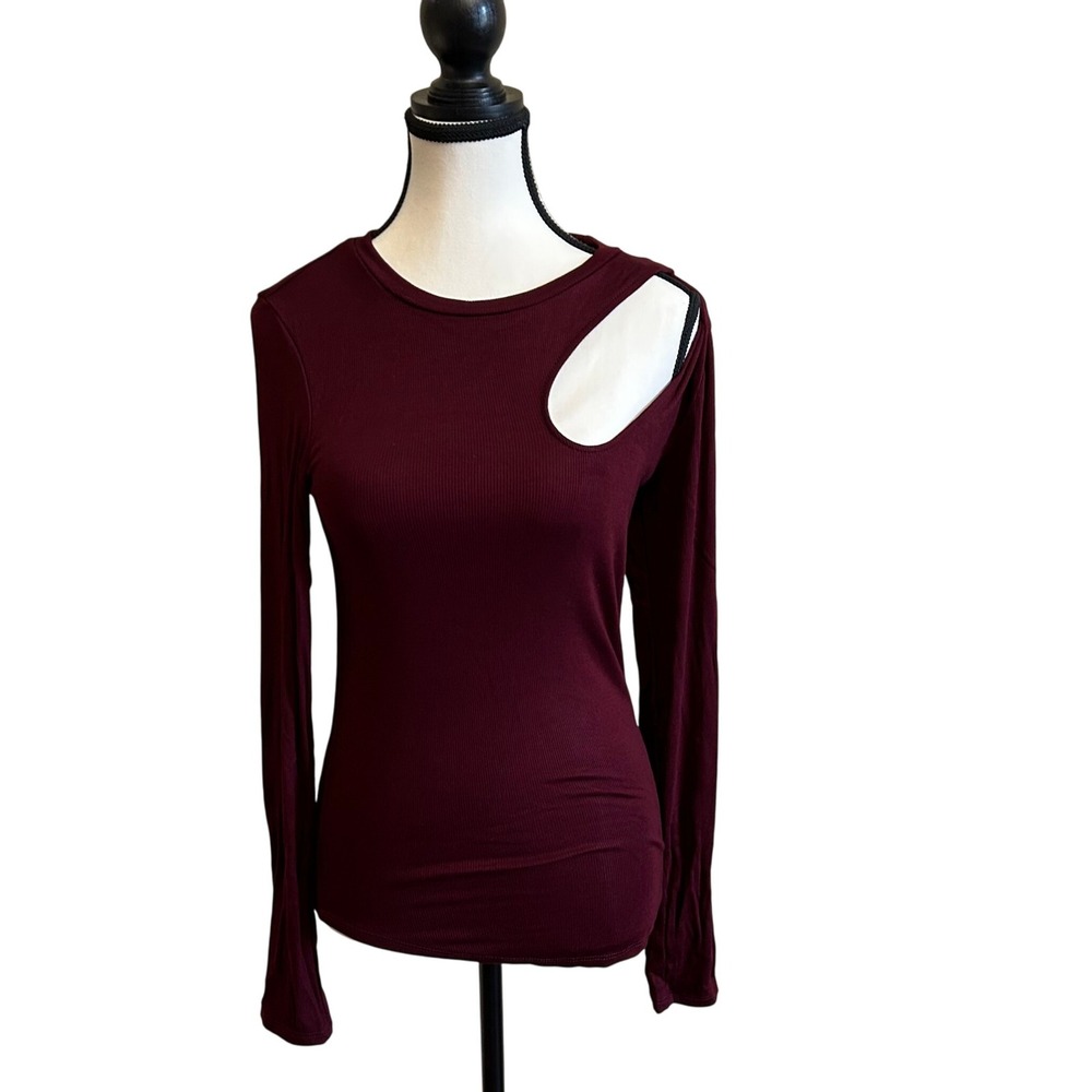 Joes Collection Ribbed Burgundy Long Sleeve Cutout Top‎ Womens Size M NWT